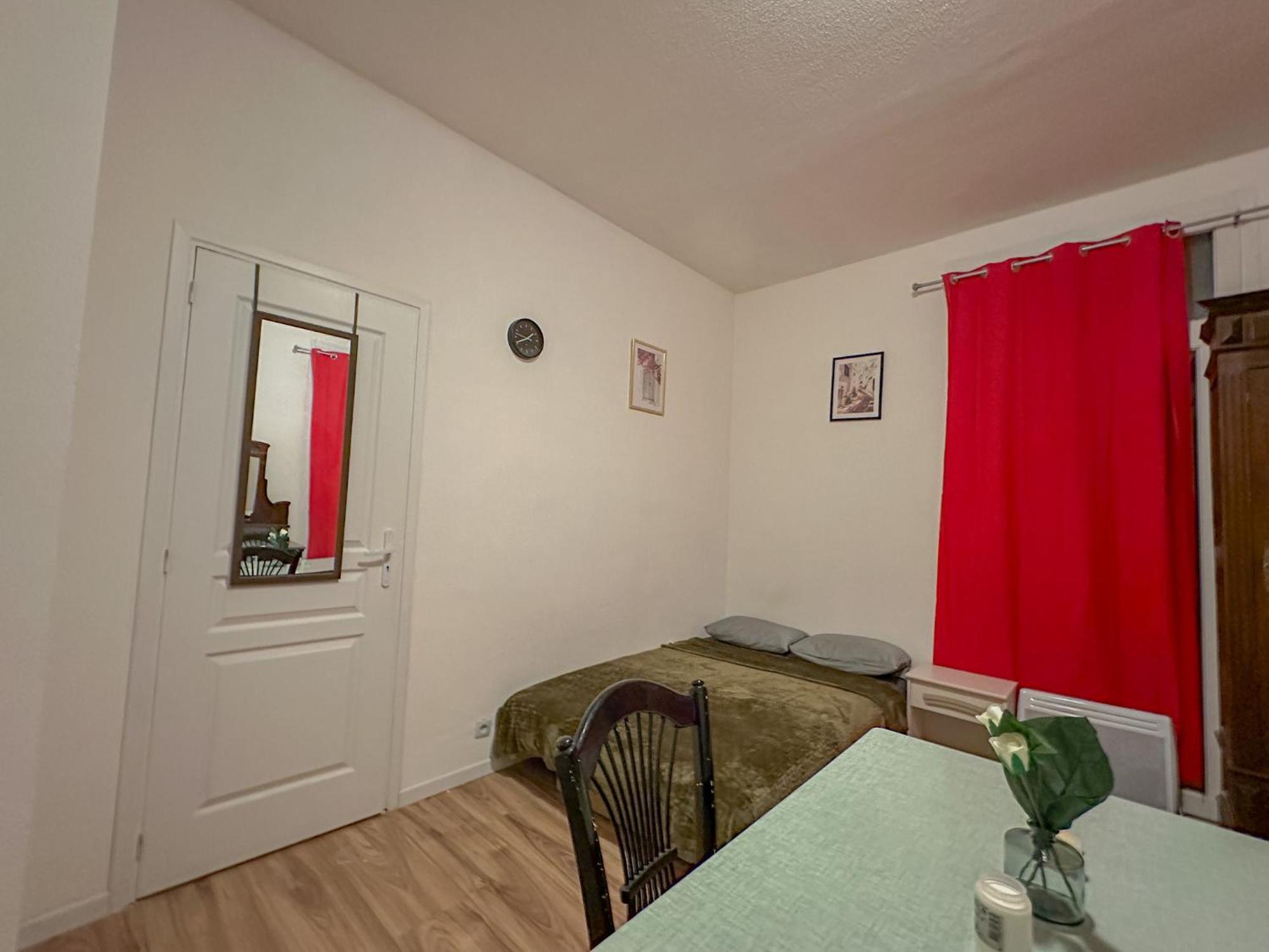 Charmant Studio Avec Balcon Perpignan Exterior photo